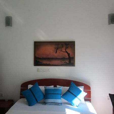 מלון אנוראדפורה Serene View Tourist Rest מראה חיצוני תמונה