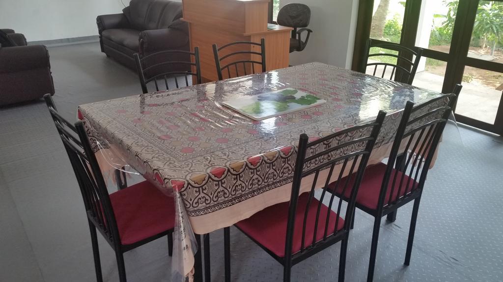 מלון אנוראדפורה Serene View Tourist Rest מראה חיצוני תמונה