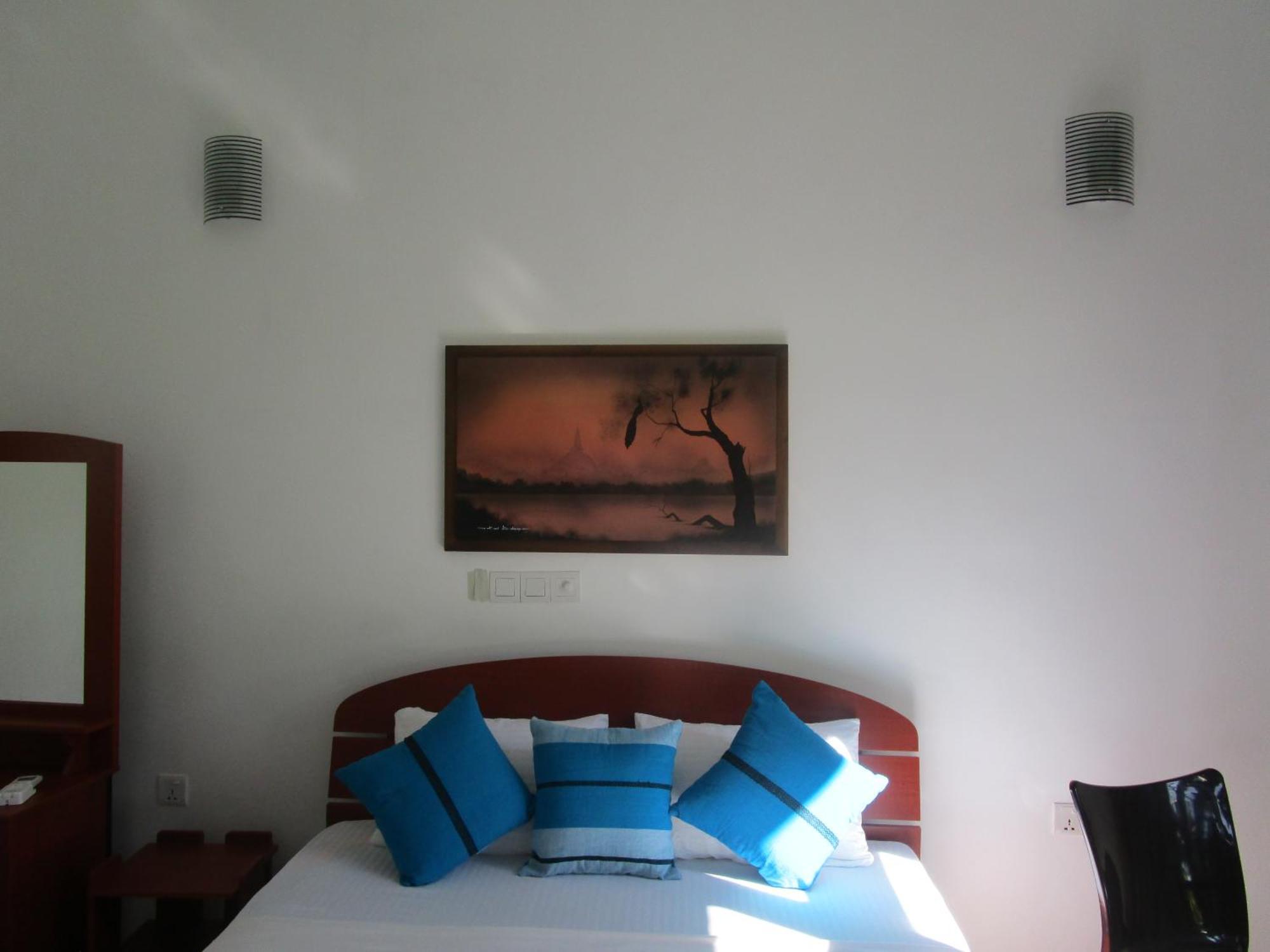 מלון אנוראדפורה Serene View Tourist Rest מראה חיצוני תמונה